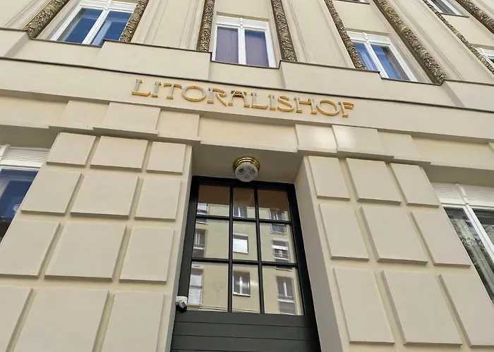 Rooftop With Terrace. Hotel Vídeň